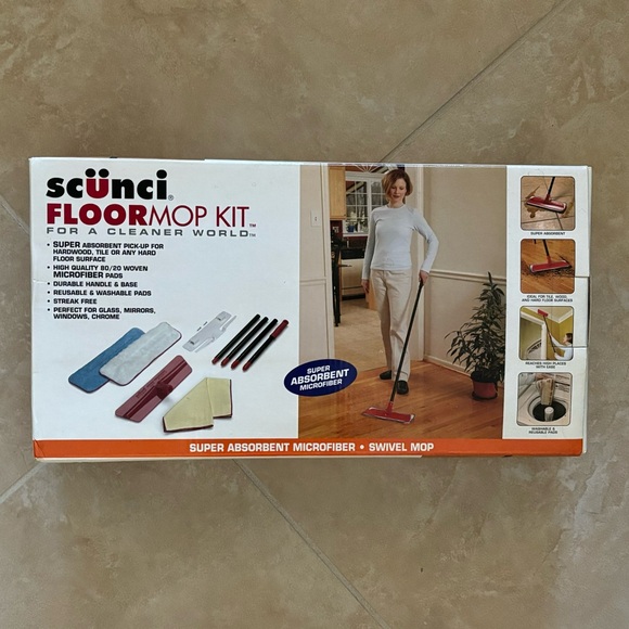 NIB Scunci Floor Mop Kit w/Microfiber Pads - Picture 2 of 7